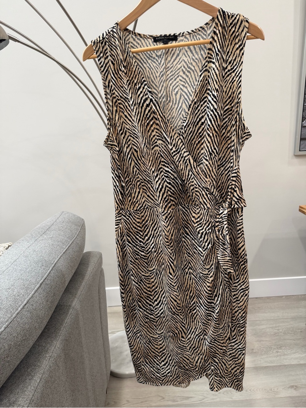 Banana Republic Tan Zebra Print Wrap dress size L